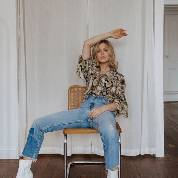 Meet your Posher, Grace - Picture 3 of 5